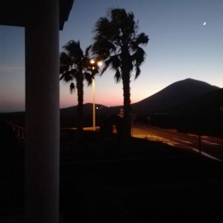 ホテル El Sueno - Le Reve San Bartolomé エクステリア 写真